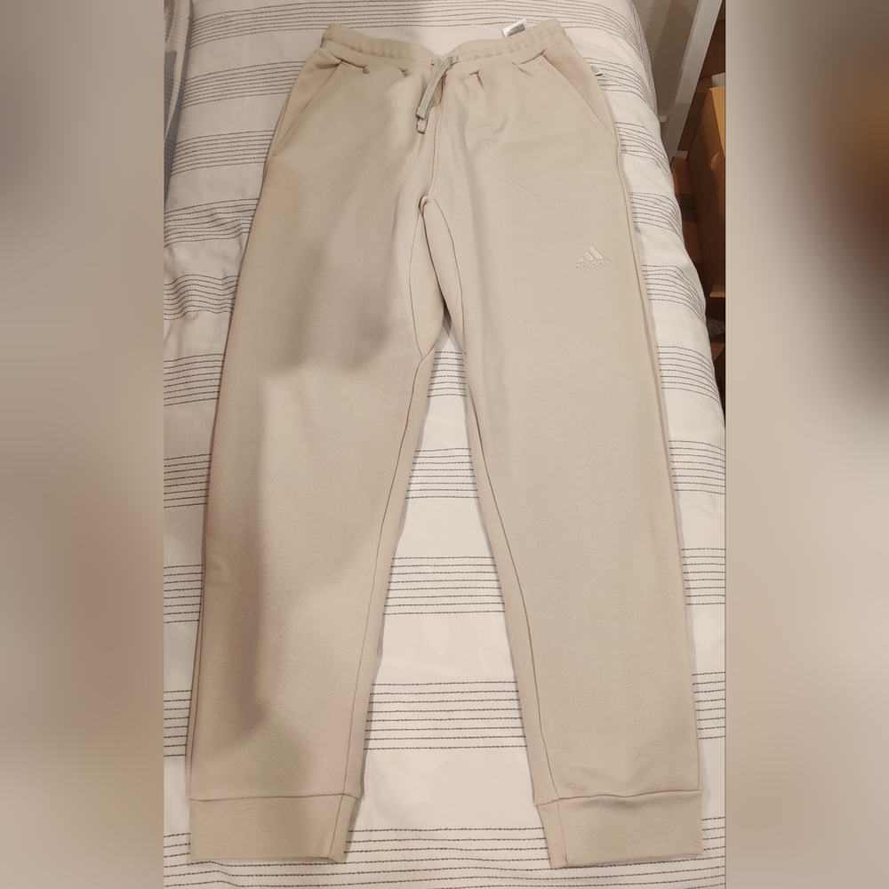 Adidas - Studio Lounge Fleece Pants Joggers - Aluminum - Size Small